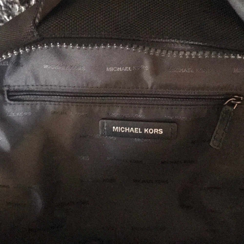 Men’s Michael Kors backpack in black - Picture 2 of 4